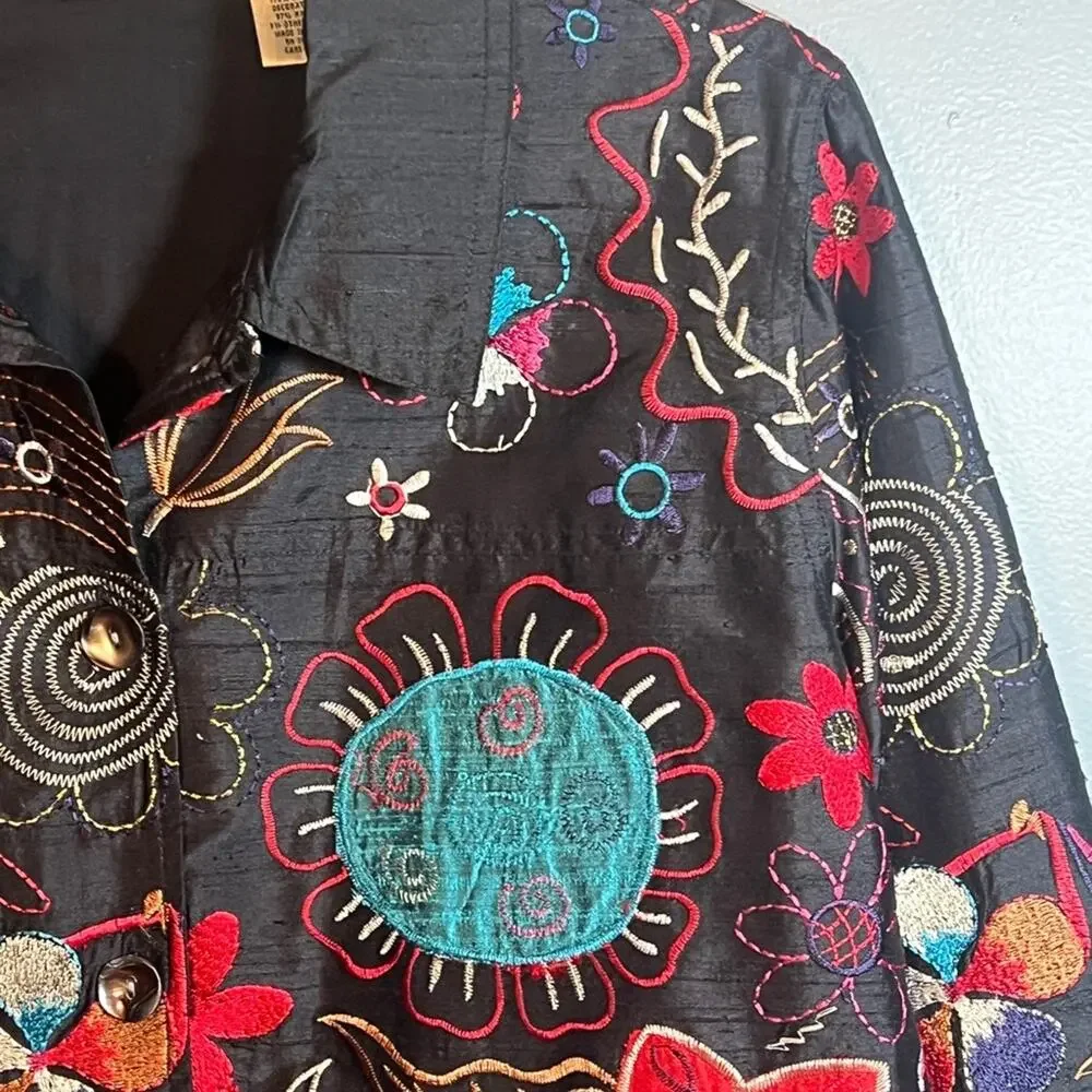 LAURA ASHLEY  Silk Floral Embroidered Women's Jacket or Top SZ M
